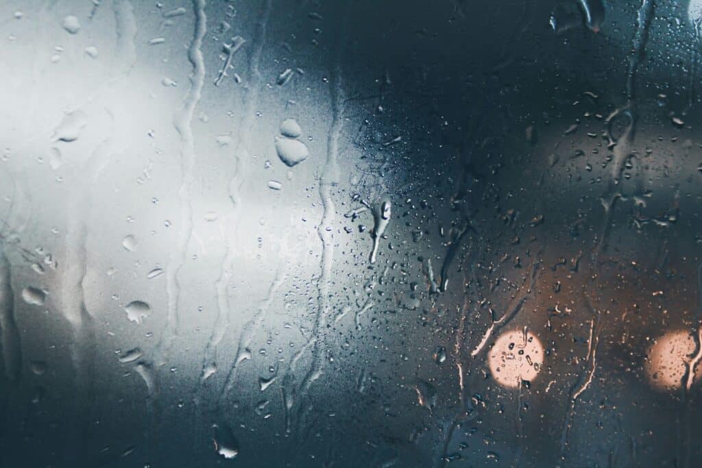 This image is used as an article image on how to beat the blues in 5-easy steps.